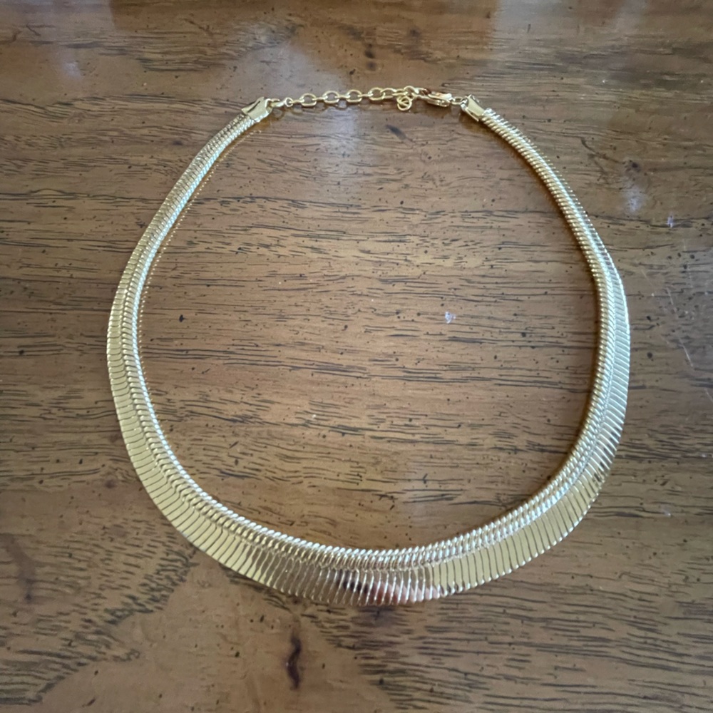 Gold Snake chain Necklace
